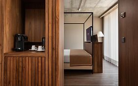 Dorma Essenzia Porto